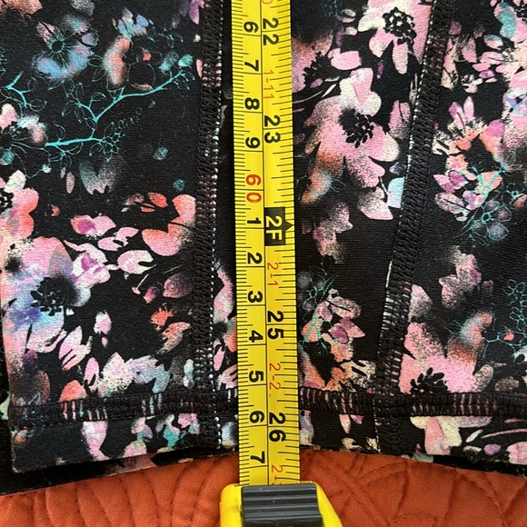 Skechers Superbloom High Waist Capri Leggings - Picture 11 of 12